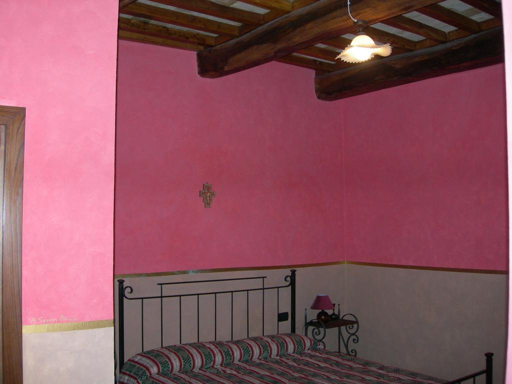 Villa Societa Agricola F.Lli Angelucci Cannara Exterior foto